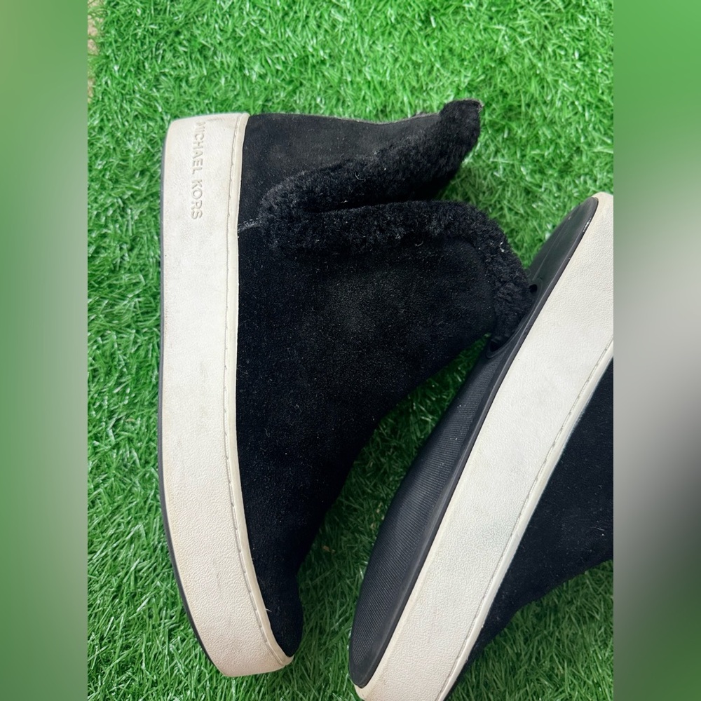 Michael Kors Women's Black Suede Ankle Boots‎ Size 6/6.5 - Picture 7 of 10
